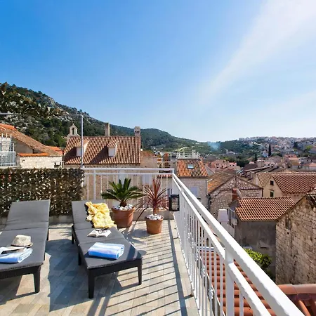 Core Of Hvar Old Town Хвар