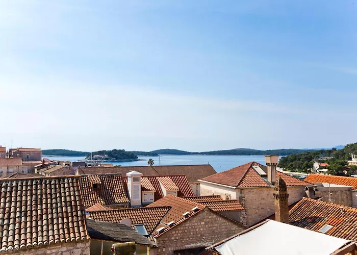 Апартаменты Core Of Hvar Old Town *