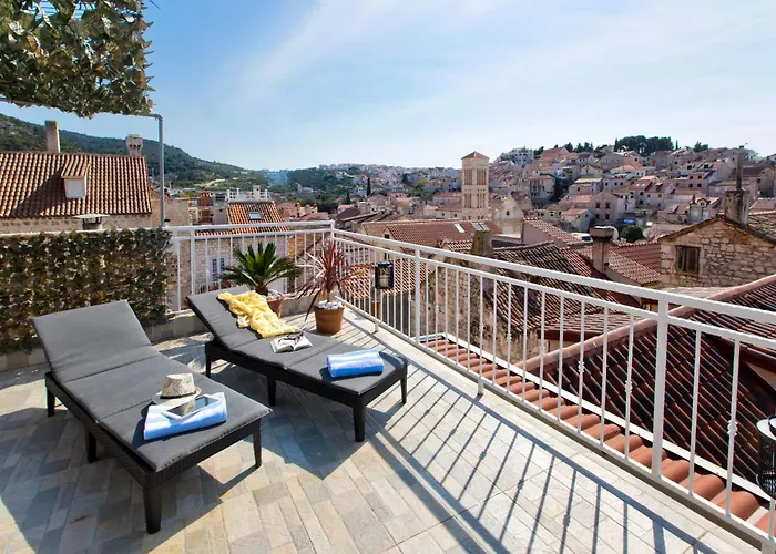 Core Of Hvar Old Town Апартаменты *