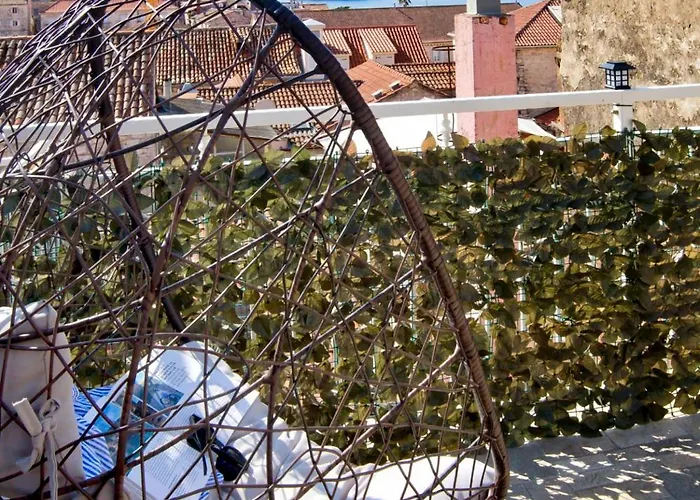 Апартаменты Core Of Hvar Old Town Хвар