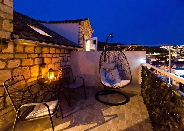 Апартаменты Core Of Hvar Old Town Хвар